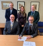 Enviro-crime signing - Cllr Foster, Cllr Evans, Cllr Casson, Michael Fisher and Rob Barlow